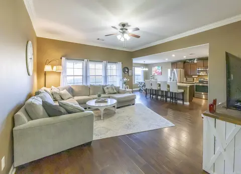 1772 Kenmore, Benton, AR 72015 photo 3