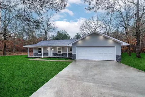 1706 E Walnut St, Gurdon, AR 71743 photo 1