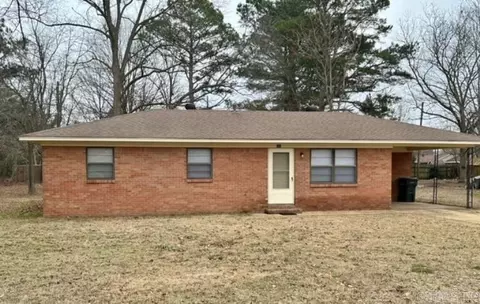 302 Susie St, Lake City, AR 72437