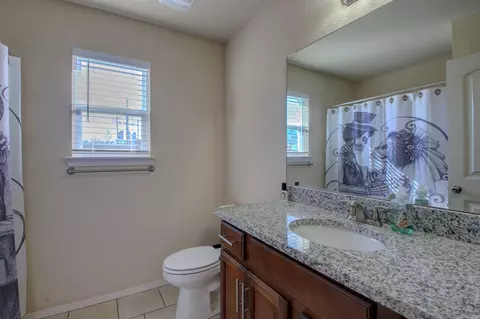 Bath - 11 Heelstone Dr, Cabot, AR 72023 photo 1 of 3