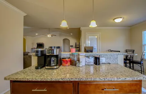 Kitchen - 11 Heelstone Dr, Cabot, AR 72023 photo 4 of 4