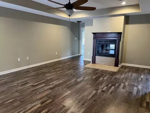 338 Meadow Creek Dr, Haskell, AR 72015 photo 6