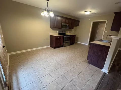 338 Meadow Creek Dr, Haskell, AR 72015 photo 8