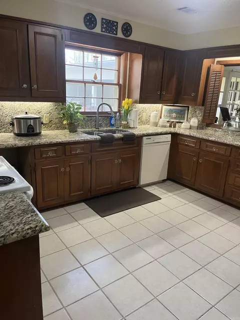 3 Jefferson Pl, Pine Bluff, AR 71603 photo 9