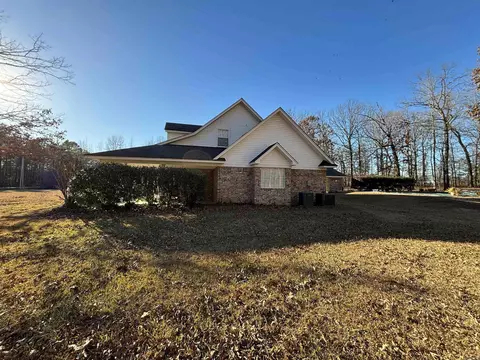 Exterior - 370 Heritage Dr, Rison, AR 71665 photo 4 of 7