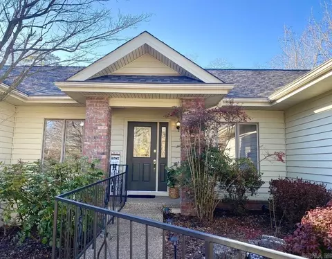 18 Encantado Way, Hot Springs Village, AR 71909