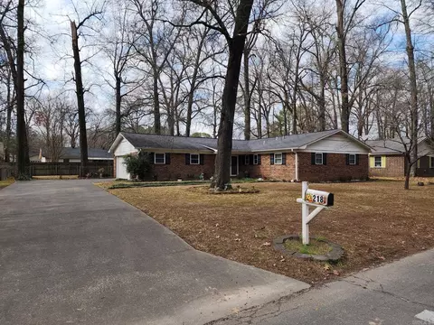 218 Indian Trl, Searcy, AR 72143