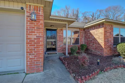 Exterior - 77 Angel Ct, Mabelvale, AR 72013 photo 4 of 11