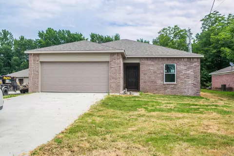 521 E Mississippi St, Beebe, AR 72012 photo 1