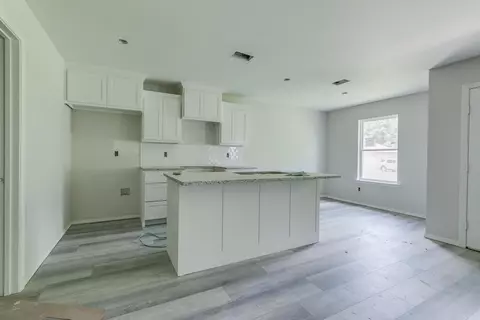 521 E Mississippi St, Beebe, AR 72012 photo 8