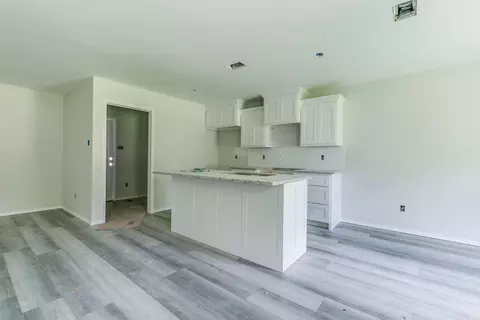 521 E Mississippi St, Beebe, AR 72012 photo 9