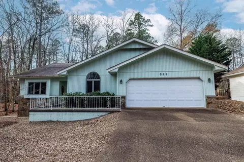 1 Courbet Ln, Hot Springs Village, AR 71909