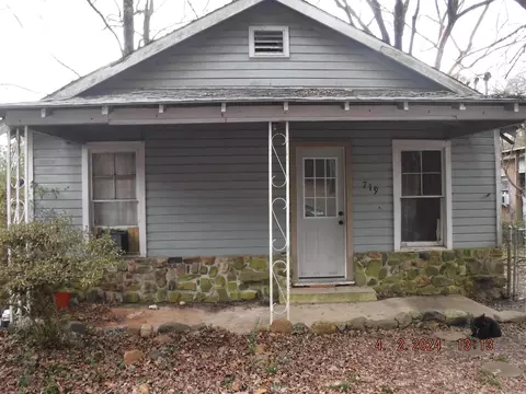 719 S 6th, Glenwood, AR 71943