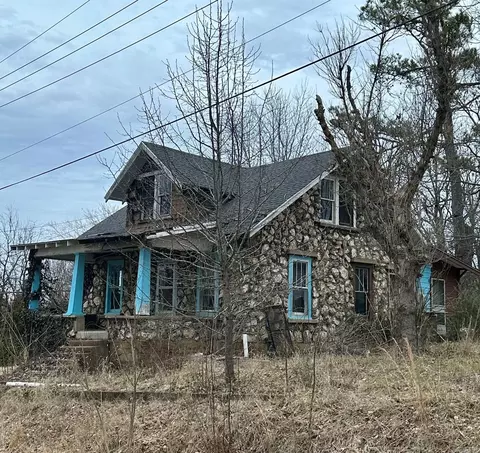 470 S Third St, Mammoth Spring, AR 72554 photo 1