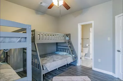 Bedroom - 3712 Commonwealth Dr, Bryant, AR 72022 photo 4 of 6