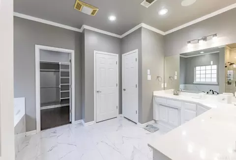 Bath - 3712 Commonwealth Dr, Bryant, AR 72022 photo 1 of 6
