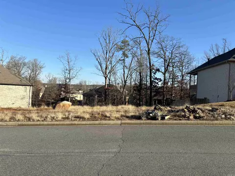 110 Eagle Ridge Dr, Maumelle, AR 72113 photo 2