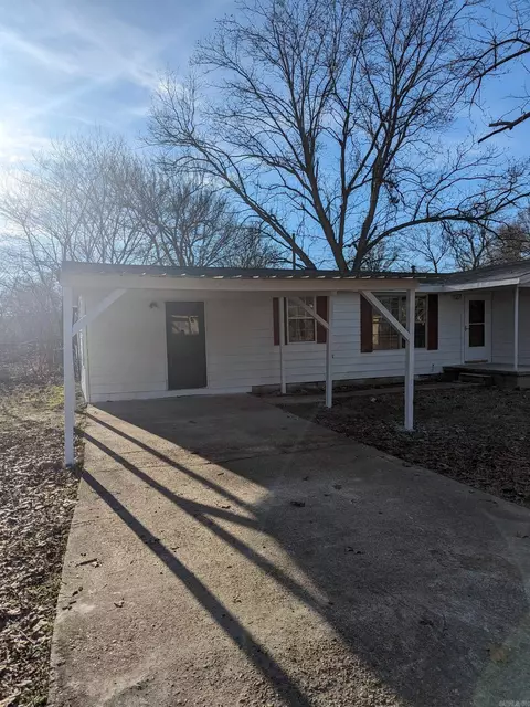 701 Swaney Ave, Trumann, AR 72472 photo 2