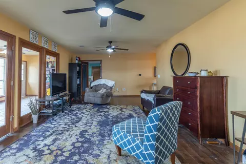 Living - 140 Lloyd Henderson, Beebe, AR 72012 photo 5 of 5