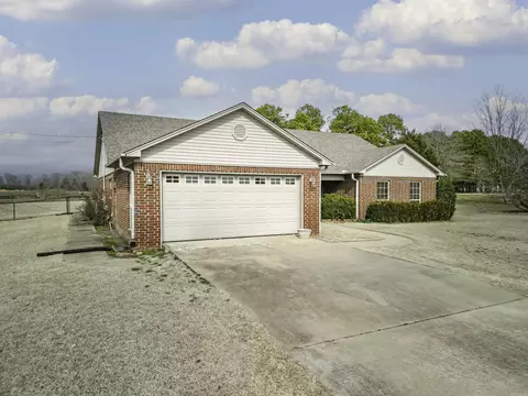 Exterior - 140 Lloyd Henderson, Beebe, AR 72012 photo 2 of 6