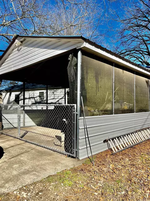 920 Poplar St, Benton, AR 72015 photo 4