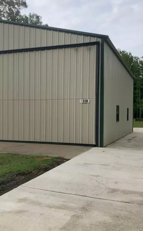 Exterior - 7424 W Haggerty Ln, Altus, AR 72821 photo 3 of 5