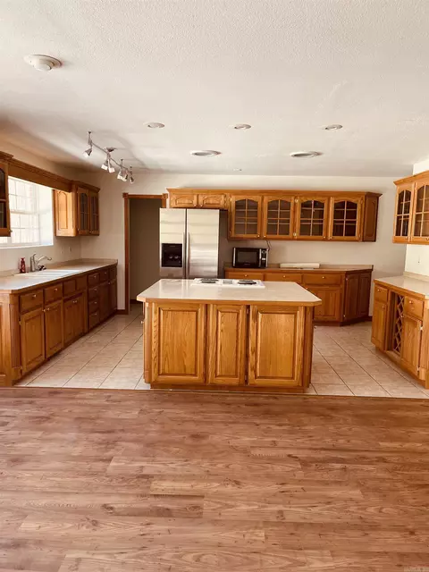Kitchen - 7424 W Haggerty Ln, Altus, AR 72821 photo 1 of 4