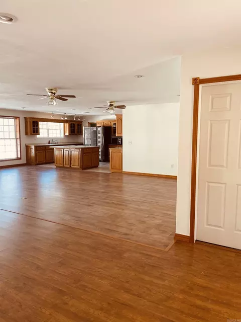 Living - 7424 W Haggerty Ln, Altus, AR 72821 photo 2 of 2
