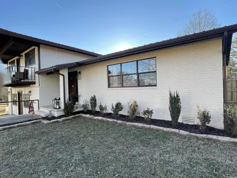 Exterior - 915 Tower Loop, Mountain View, AR 72560 photo 10 of 12