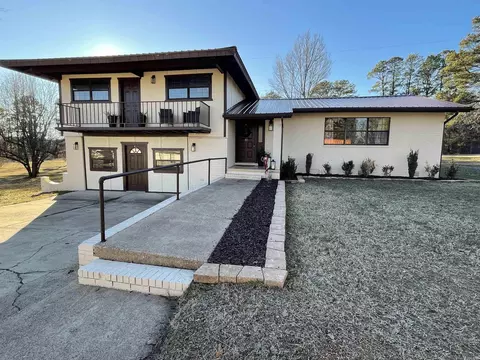 Exterior - 915 Tower Loop, Mountain View, AR 72560 photo 4 of 12