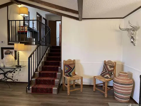 Entry Way - 915 Tower Loop, Mountain View, AR 72560 photo 1 of 2