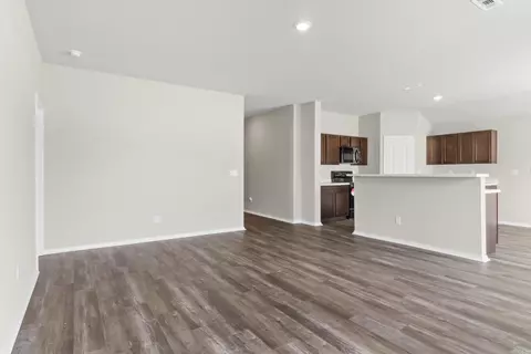 Living - 2383 Bentwood Dr, Alexander, AR 72002 photo 1 of 2