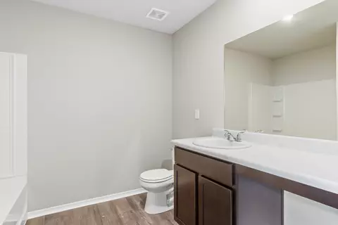Bath - 2383 Bentwood Dr, Alexander, AR 72002 photo 2 of 2