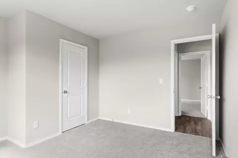 Bedroom - 2383 Bentwood Dr, Alexander, AR 72002 photo 3 of 5