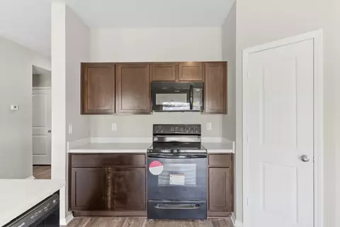 Kitchen - 2383 Bentwood Dr, Alexander, AR 72002 photo 5 of 5