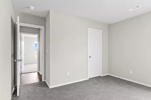 Bedroom - 2383 Bentwood Dr, Alexander, AR 72002 photo 2 of 5