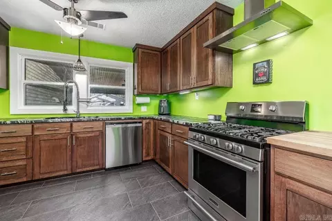 Kitchen - 1224 Mitchell St, Conway, AR 72034 photo 2 of 3