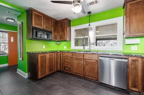 Kitchen - 1224 Mitchell St, Conway, AR 72034 photo 3 of 3