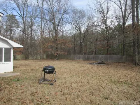 Exterior - 7407 S Laurel St, Pine Bluff, AR 71603 photo 8 of 10
