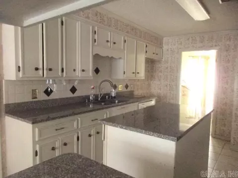 Kitchen - 7407 S Laurel St, Pine Bluff, AR 71603 photo 1 of 4
