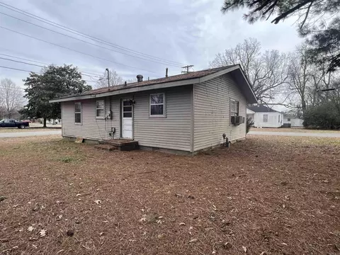 588 E Jackson St, Piggott, AR 72454 photo 5