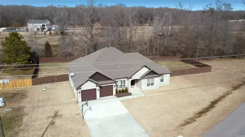 Exterior - 144 Bud Ford Dr, Cabot, AR 72023 photo 8 of 9
