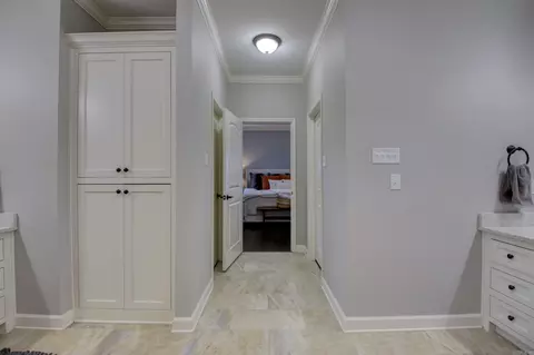 Entry Way - 144 Bud Ford Dr, Cabot, AR 72023 photo 2 of 3