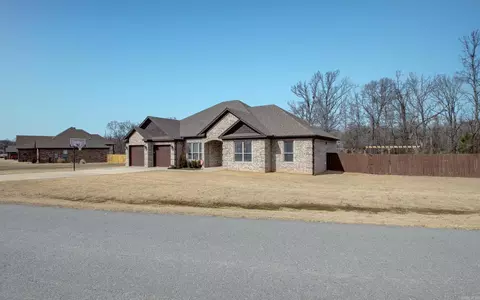 Exterior - 144 Bud Ford Dr, Cabot, AR 72023 photo 2 of 9
