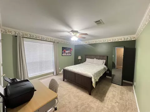 Bedroom - 6800 Twin Oaks Ln, Pine Bluff, AR 71603 photo 4 of 6