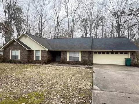 Exterior - 6800 Twin Oaks Ln, Pine Bluff, AR 71603 photo 1 of 5