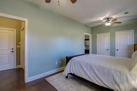 Bedroom - 5025 Sistine Chapel Dr, Conway, AR 72034 photo 10 of 12