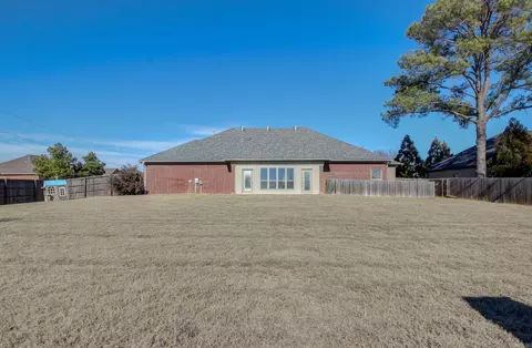 Exterior - 5025 Sistine Chapel Dr, Conway, AR 72034 photo 10 of 13