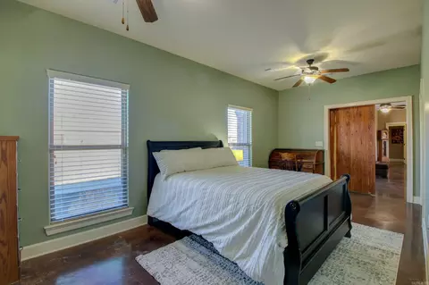 Bedroom - 5025 Sistine Chapel Dr, Conway, AR 72034 photo 11 of 12