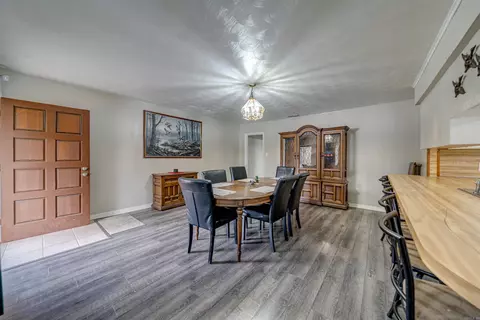 Dining - 6920 Gibson Rd, Jacksonville, AR 72076 photo 3 of 3
